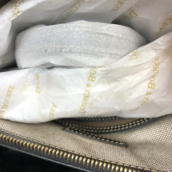 2021 Disney Parks Dooney & Bourke DVC Vacation Club Satchel Hand Bag Purse B NEW - Picture 6 of 6